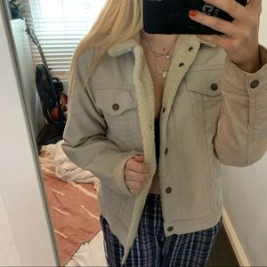 Levi corduroy Sherpa jacket creme color